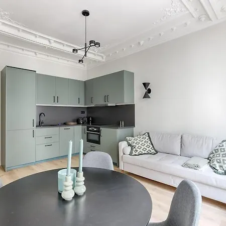 Folie Mericourt Republique 2 Charming 2br Paris